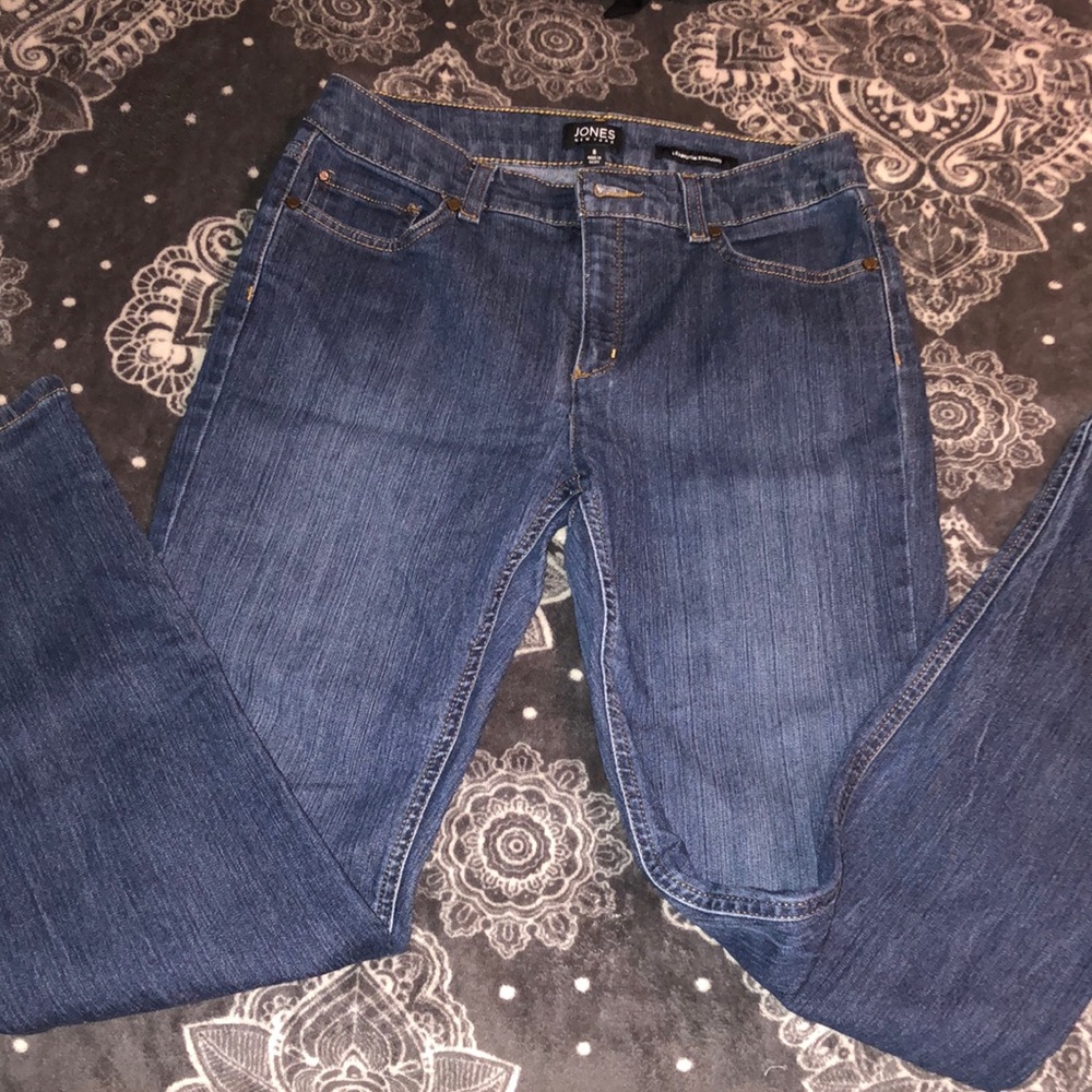 Straight cut jeans